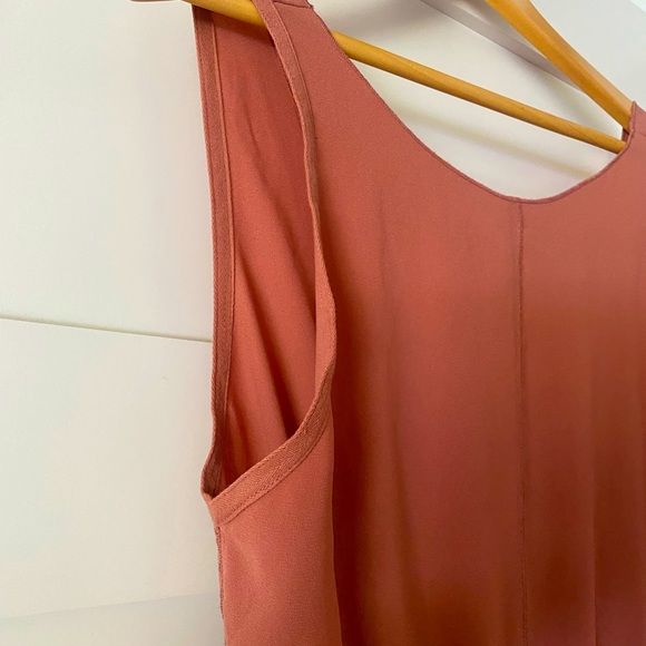 Wilfred Scoop back Peplum Top. XS - Picture 3 of 4